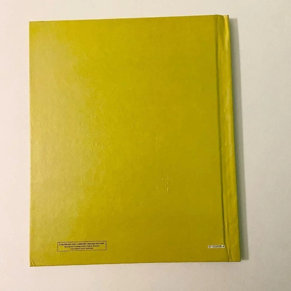 Vintage 1972  The Book of Giant Stories by David Harrison DJ Hardcover Book - Picture 16 of 16